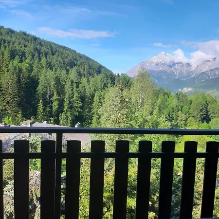 Con Vista - Nuova Ristrutturazione Sauze D'Oulx